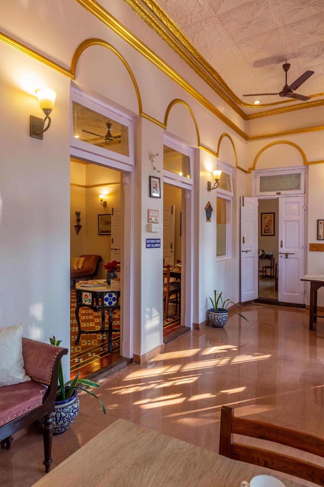 Il Palazzo Villas Панчгані Екстер'єр фото