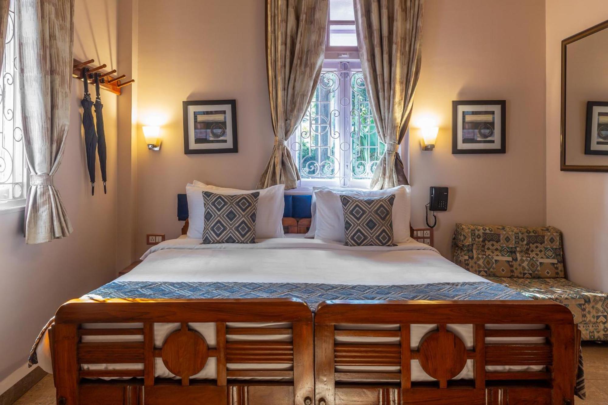 Il Palazzo Villas Панчгані Екстер'єр фото